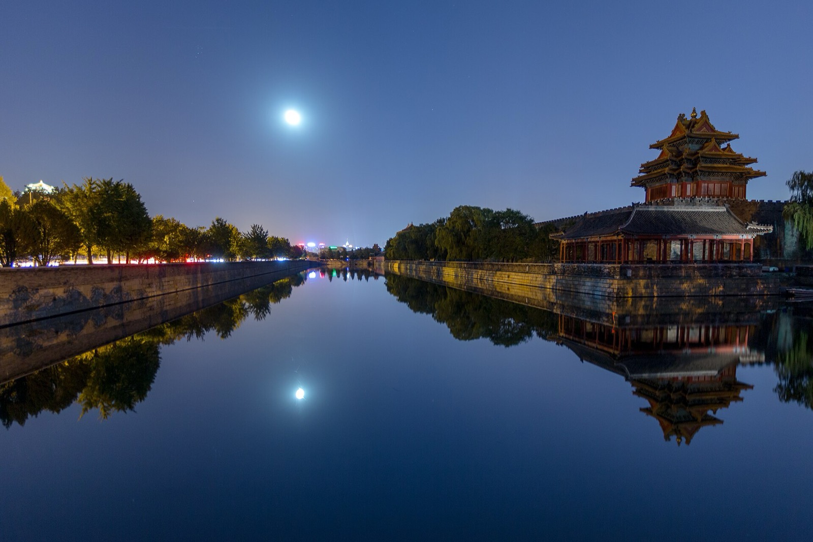Gay Beijing: The Complete Guide