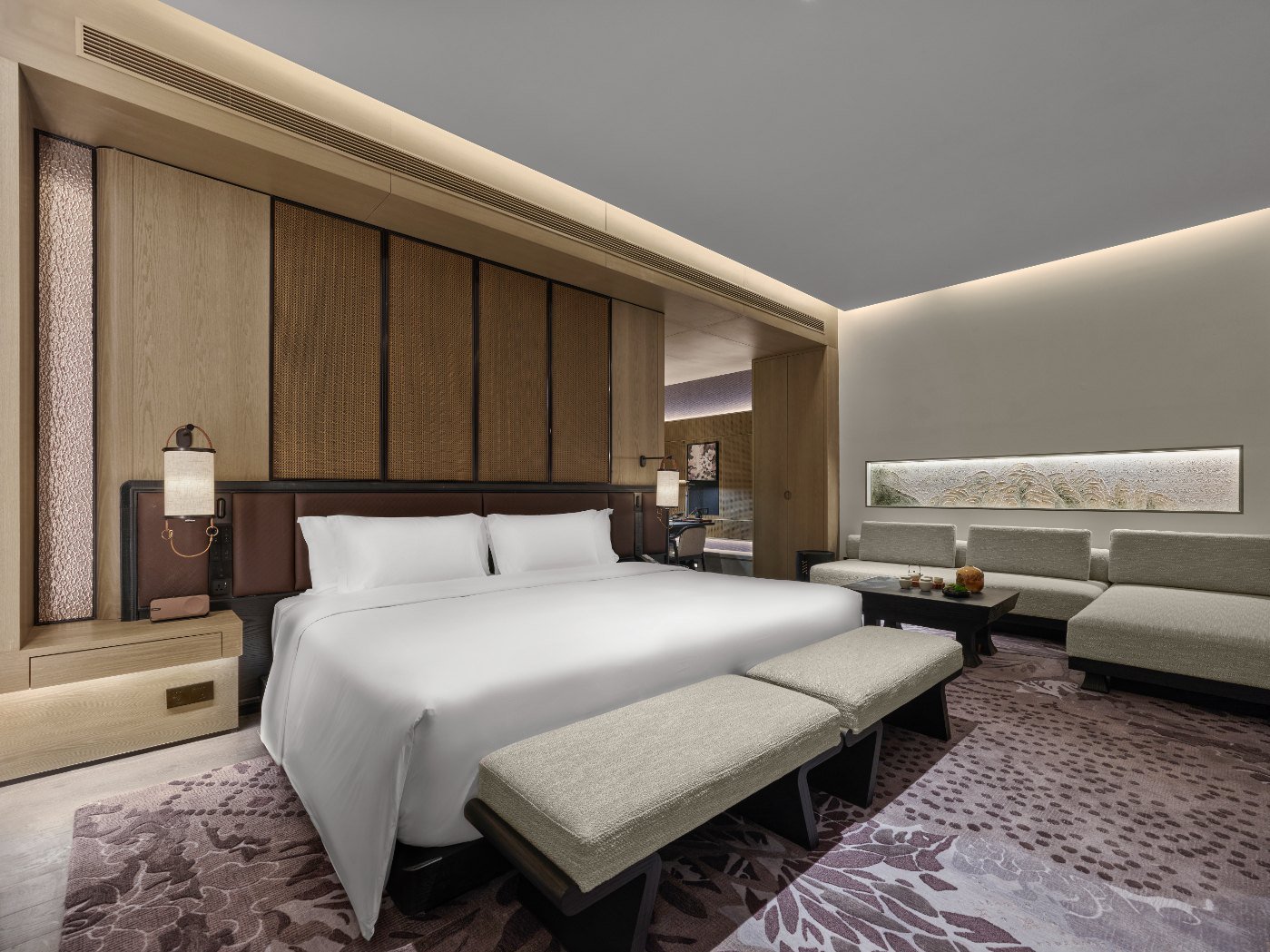 Mountain View king room at Banyan Tree Mount Emei